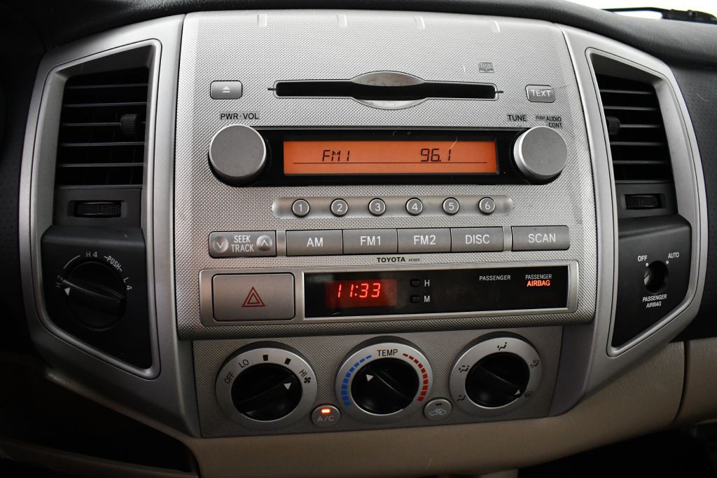 2006 Toyota Tacoma Image 34