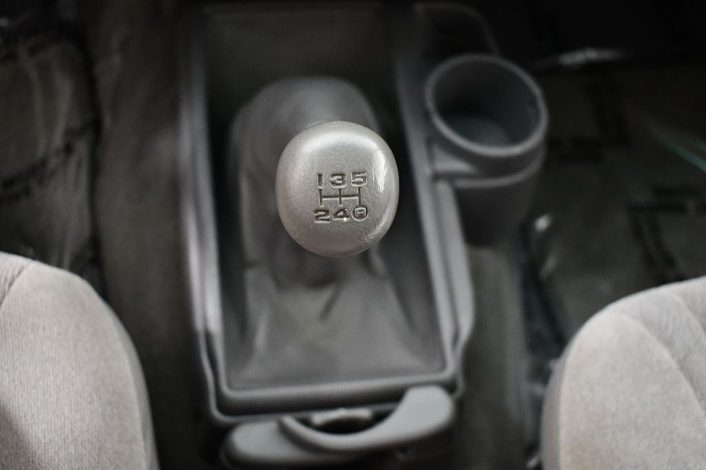 2003 Toyota Tacoma Image 26