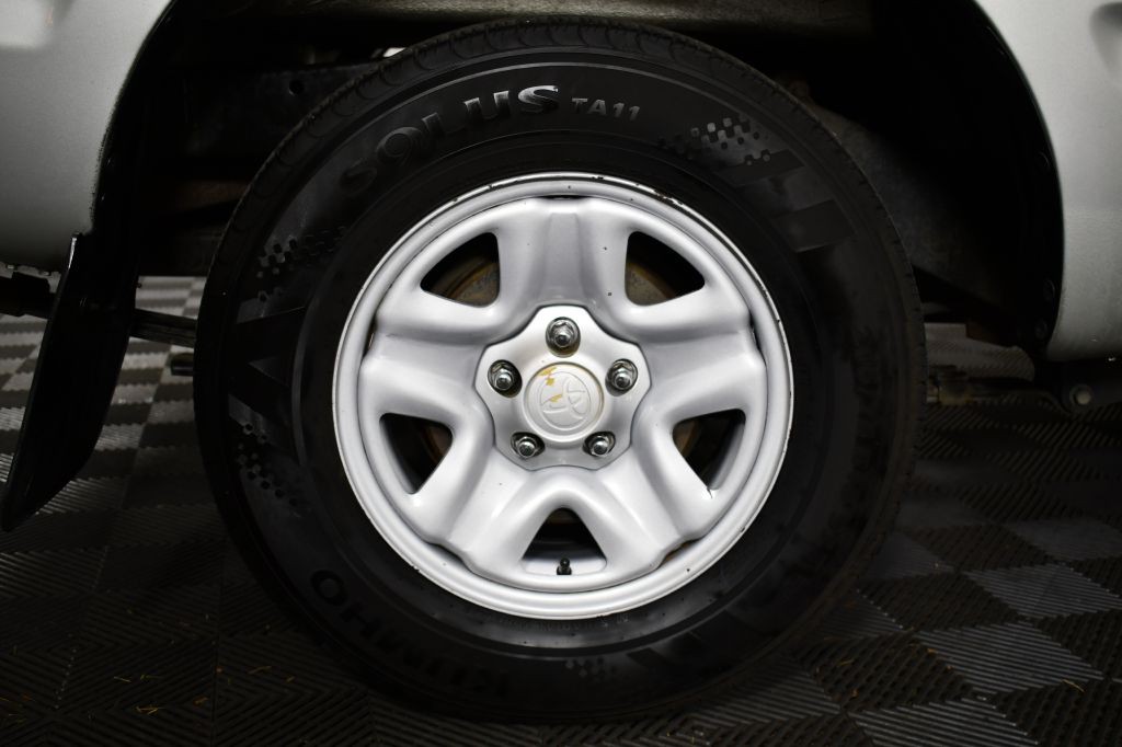 2003 Toyota Tacoma Image 30