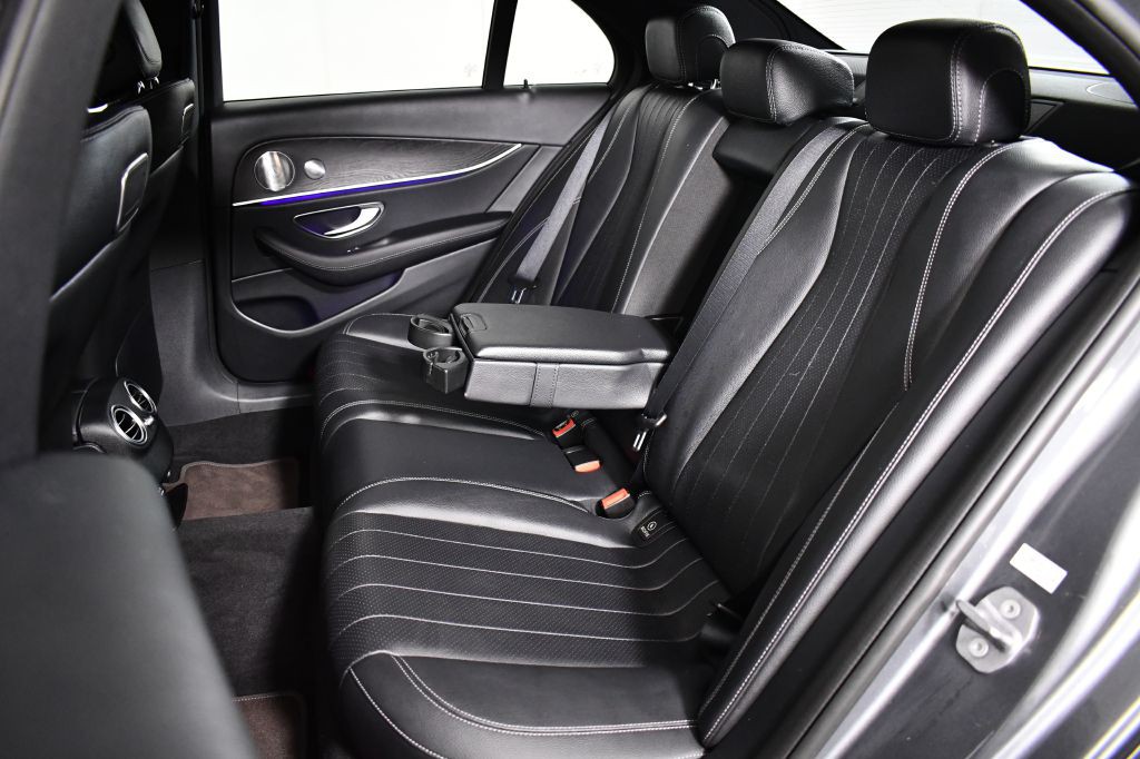 2018 Mercedes-Benz E-Class Image 18