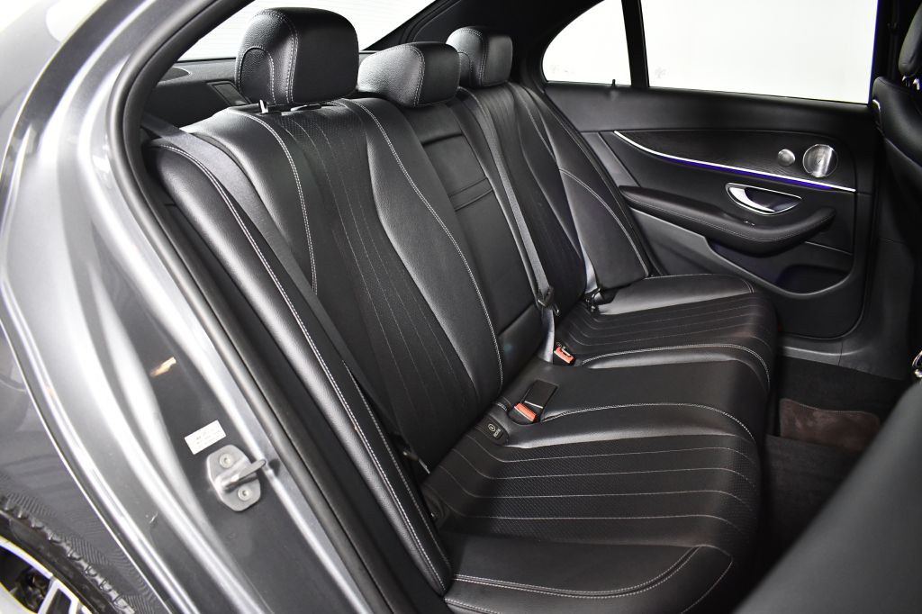 2018 Mercedes-Benz E-Class Image 20