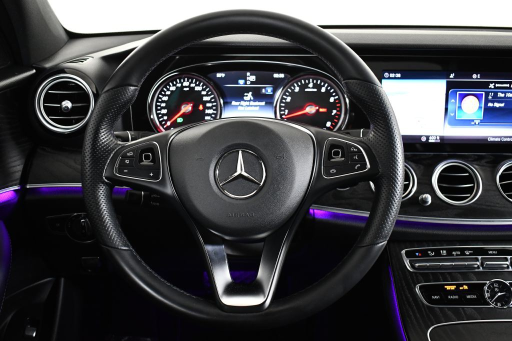 2018 Mercedes-Benz E-Class Image 22