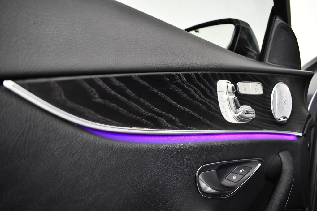 2018 Mercedes-Benz E-Class Image 34