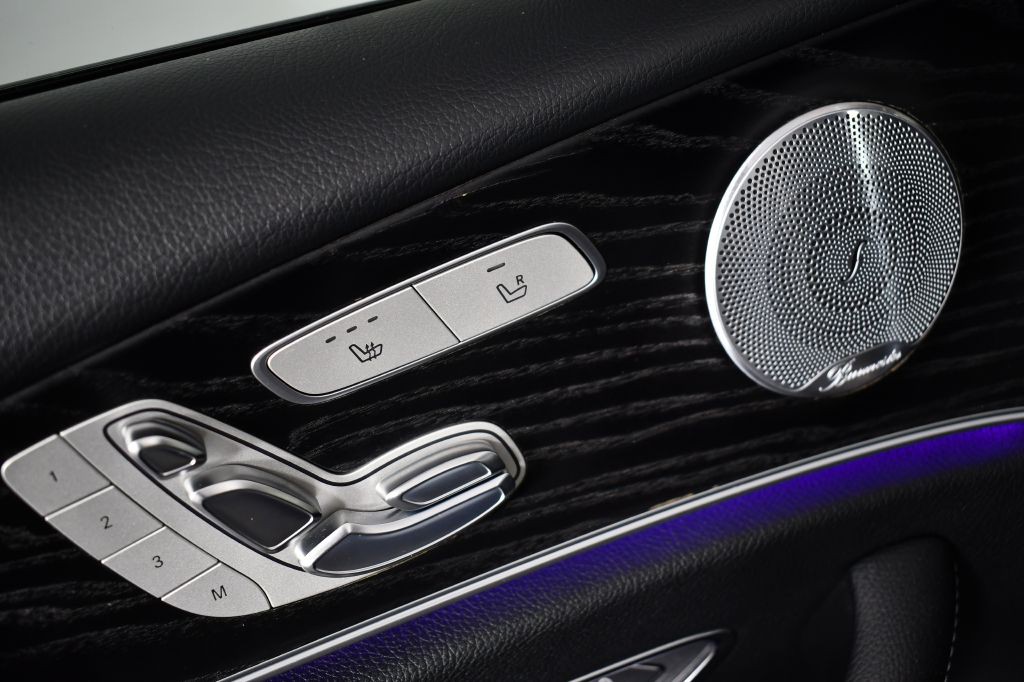 2018 Mercedes-Benz E-Class Image 36