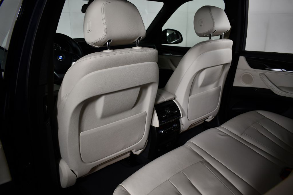2018 BMW X5 Image 17