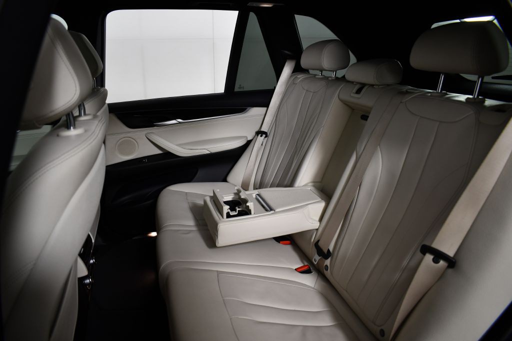 2018 BMW X5 Image 18