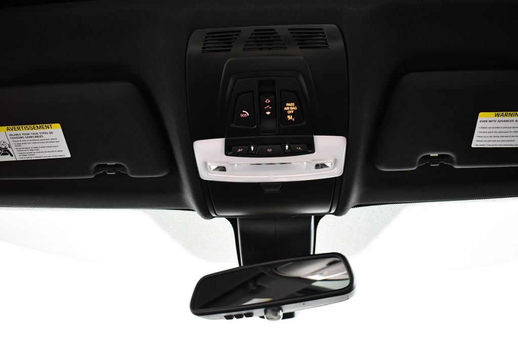 2018 BMW X5 Image 32