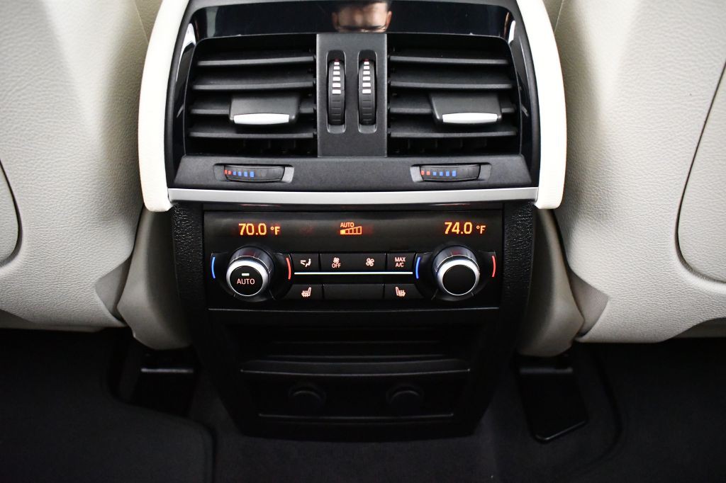 2018 BMW X5 Image 38