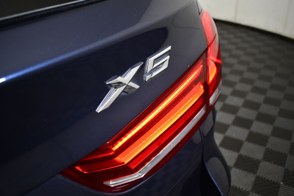 2018 BMW X5 Image 41