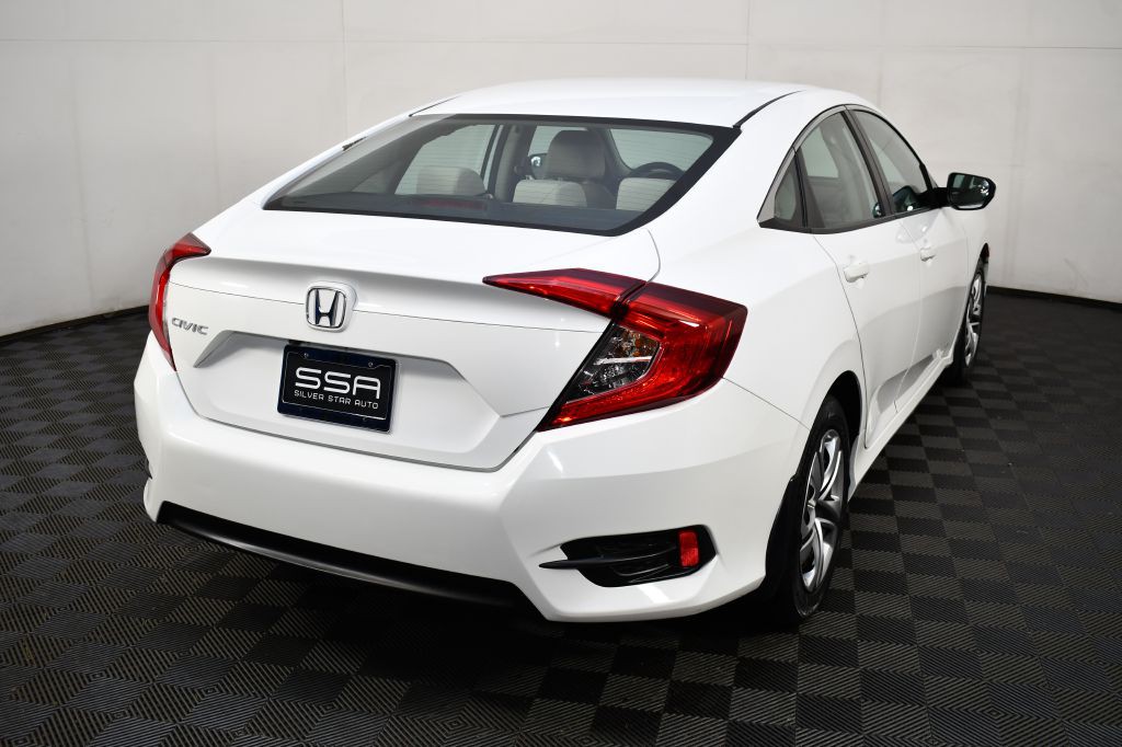 2017 Honda Civic Image 7