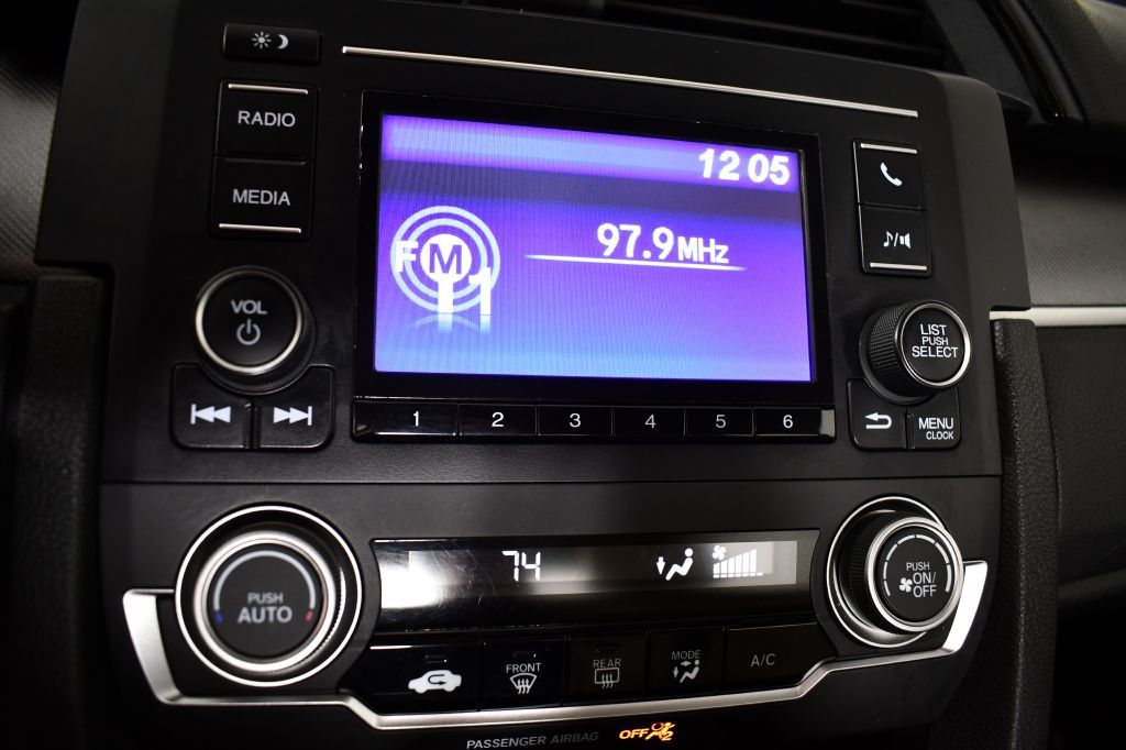 2017 Honda Civic Image 23