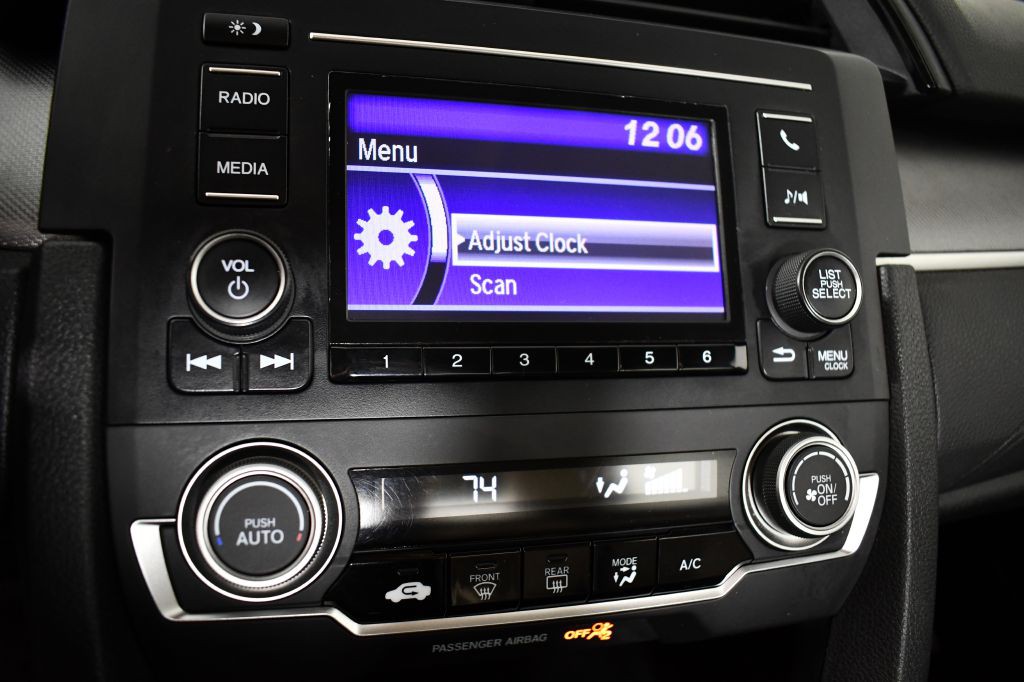 2017 Honda Civic Image 24