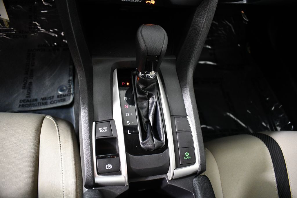 2017 Honda Civic Image 25