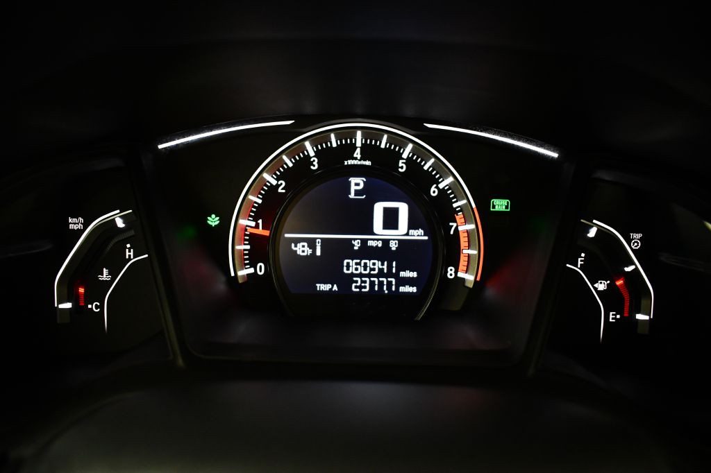 2017 Honda Civic Image 26