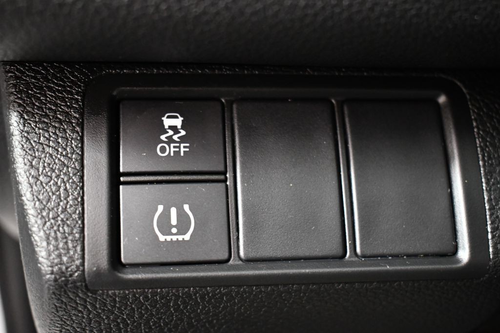 2017 Honda Civic Image 28