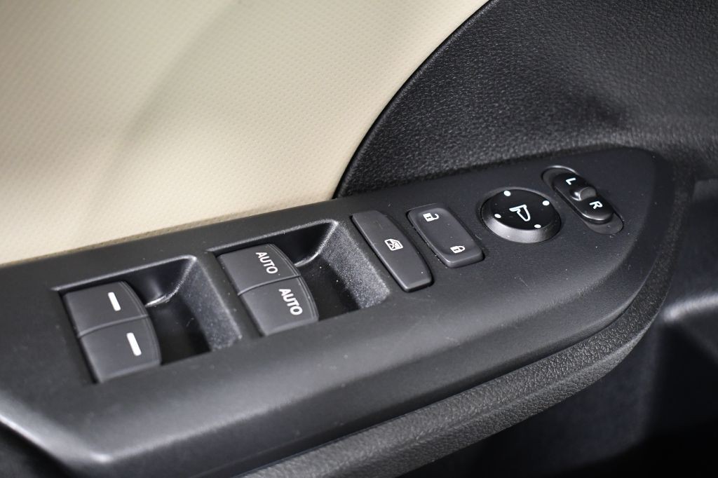 2017 Honda Civic Image 29