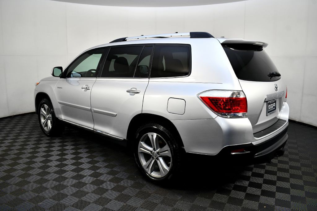 2012 Toyota Highlander Image 9