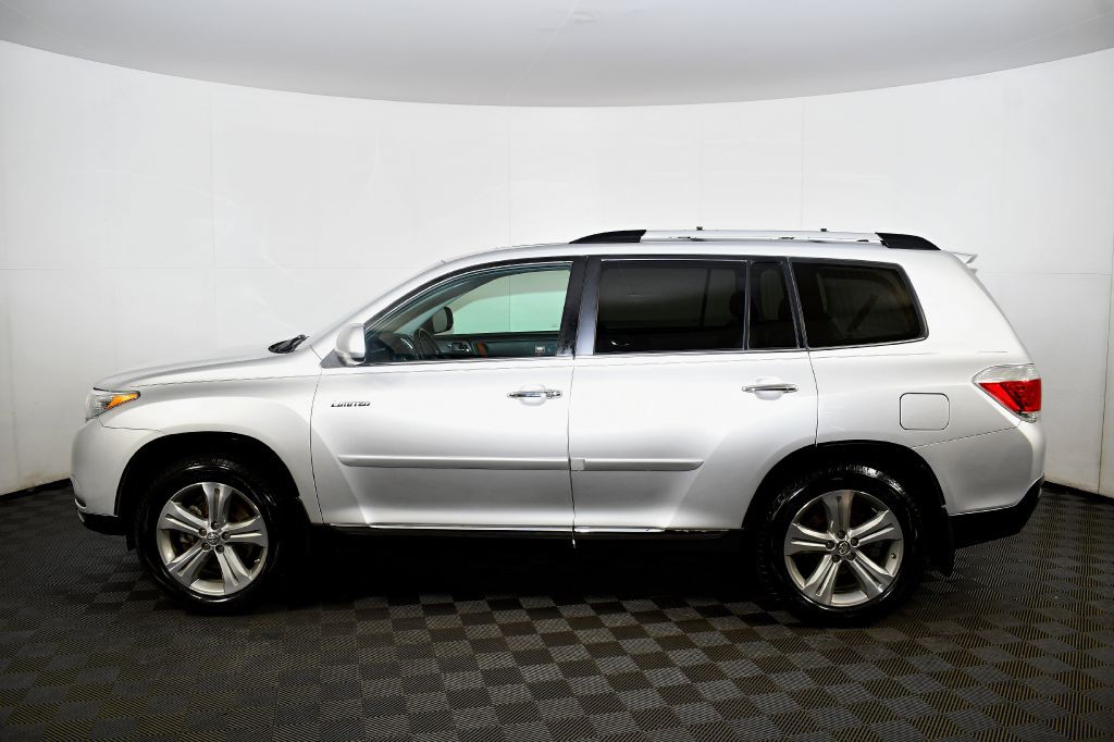 2012 Toyota Highlander Image 10