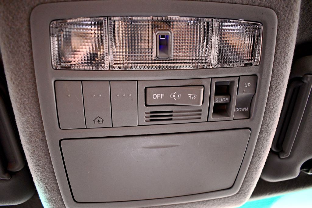 2012 Toyota Highlander Image 30