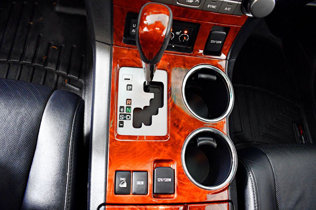 2012 Toyota Highlander Image 34