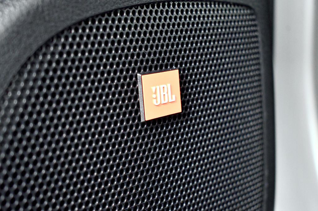 2012 Toyota Highlander Image 36