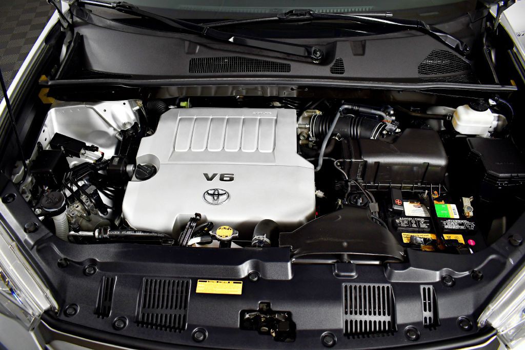 2012 Toyota Highlander Image 38