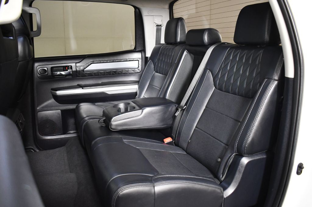 2015 Toyota Tundra Image 15