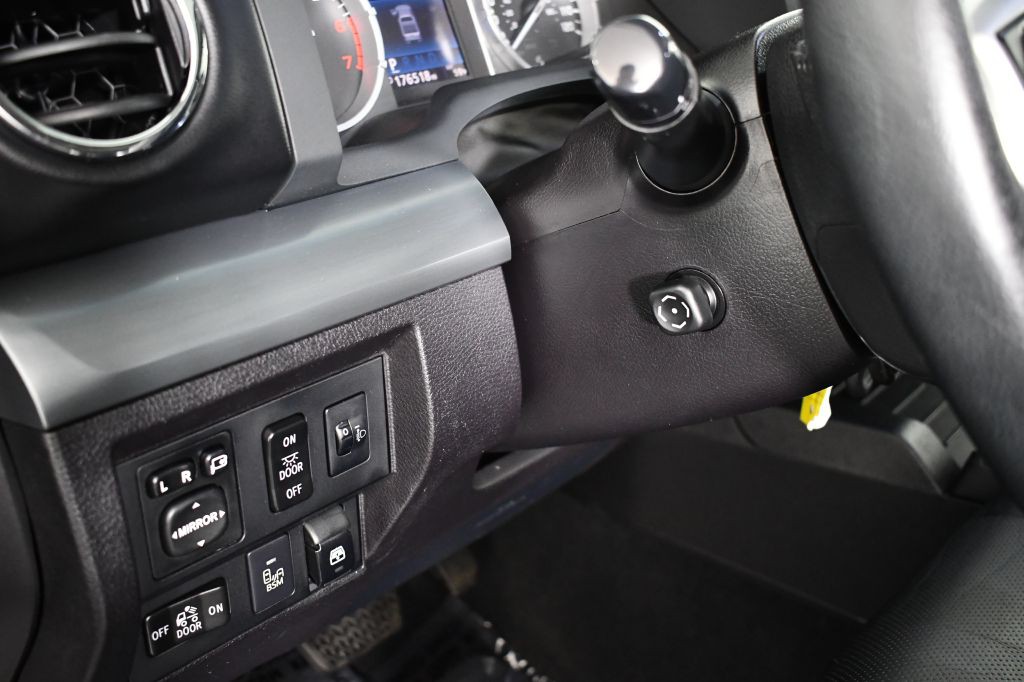 2015 Toyota Tundra Image 27