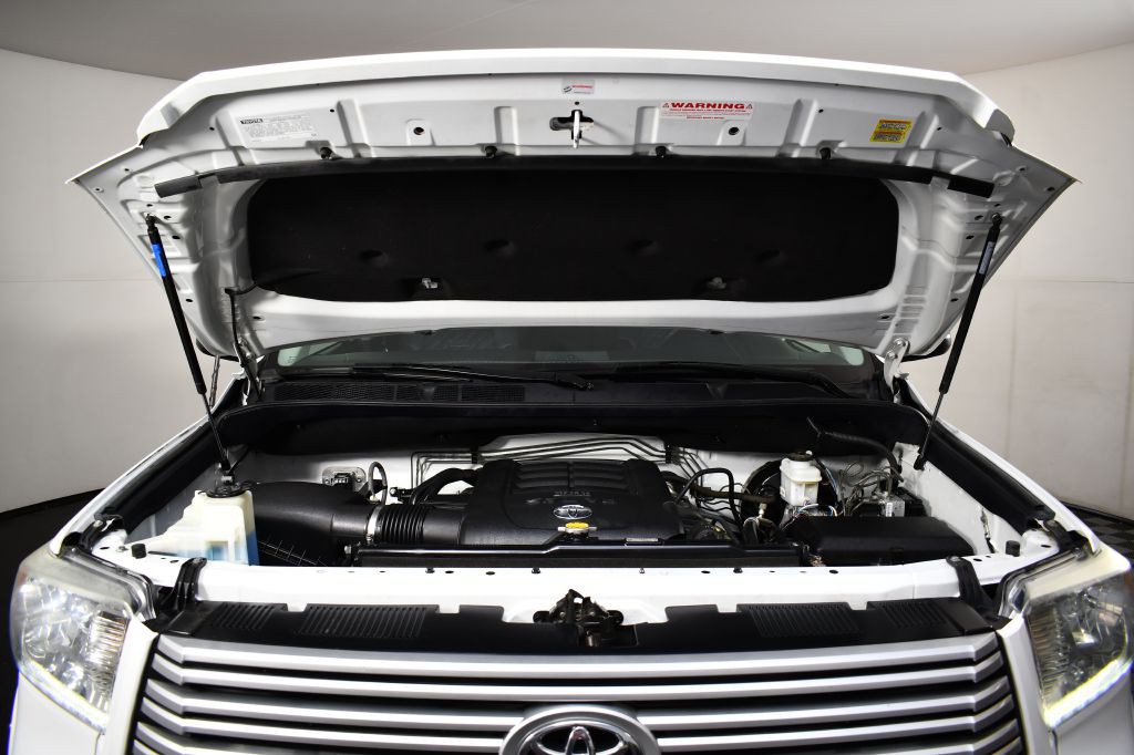 2015 Toyota Tundra Image 31