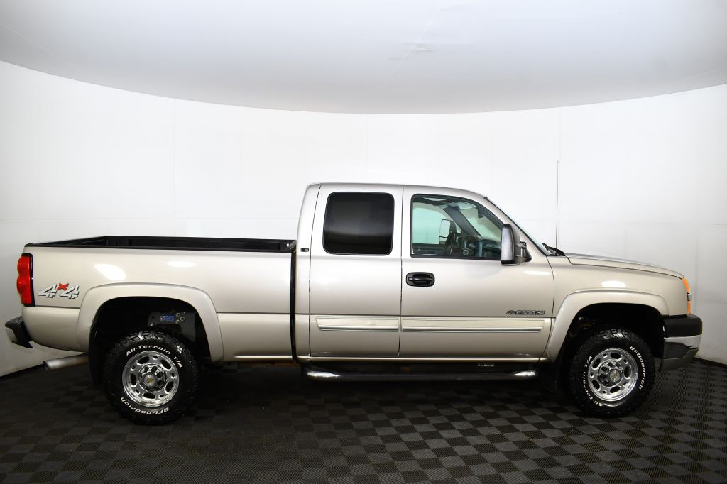 2004 Chevrolet Silverado 1500 Image 5