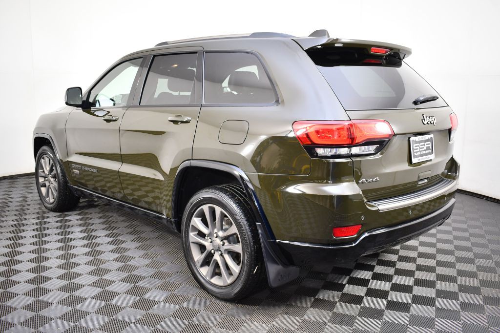 2016 Jeep Grand Cherokee Image 8