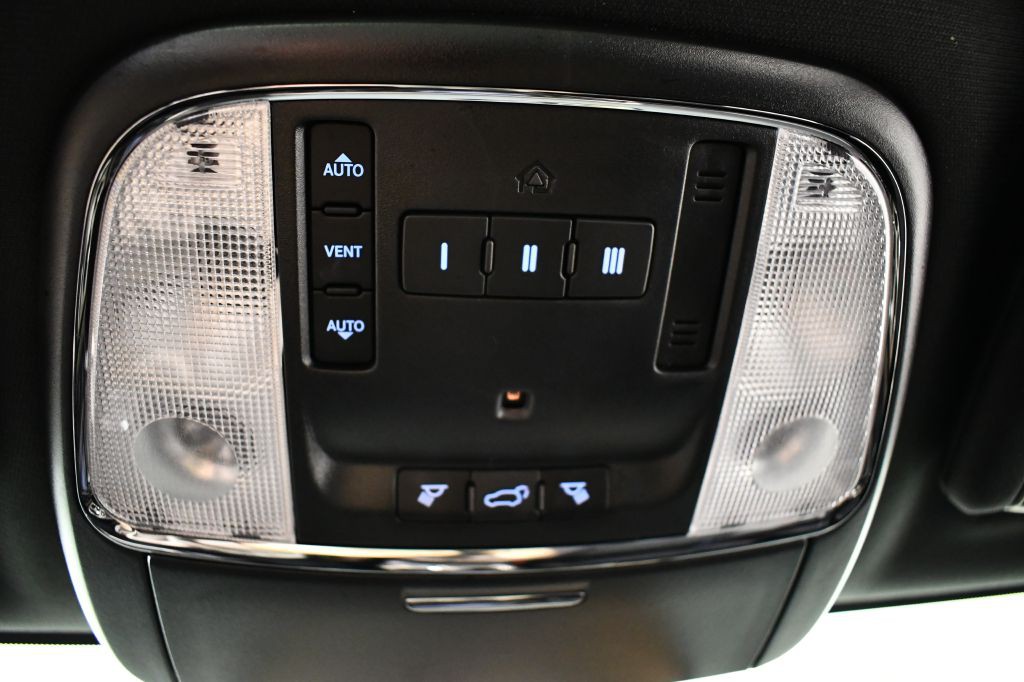 2016 Jeep Grand Cherokee Image 31