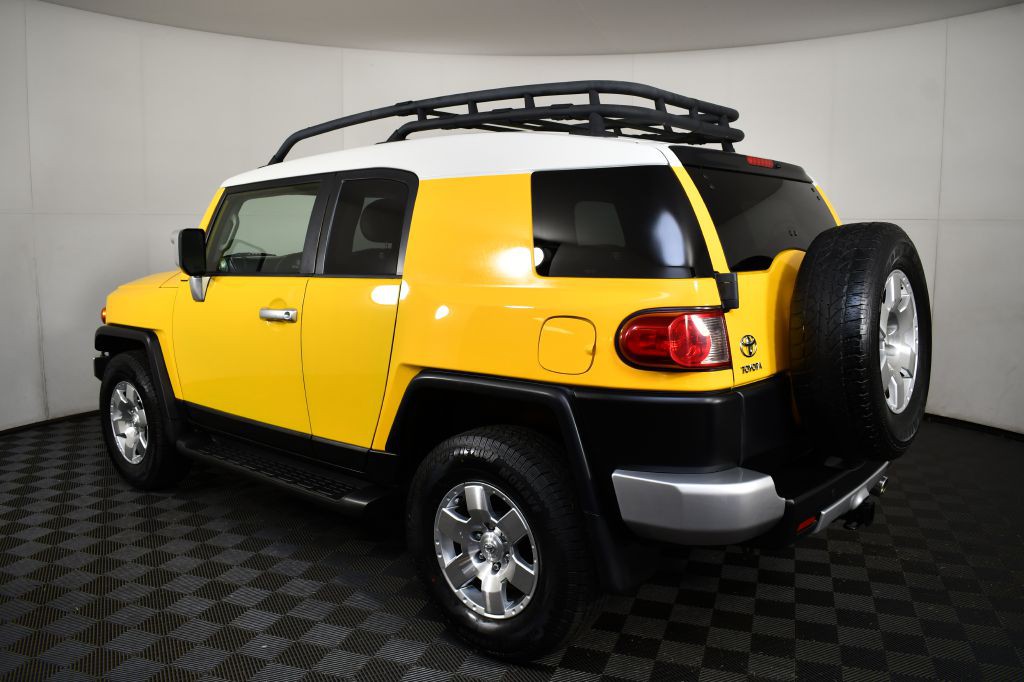 2007 Toyota FJ Cruiser Image 10