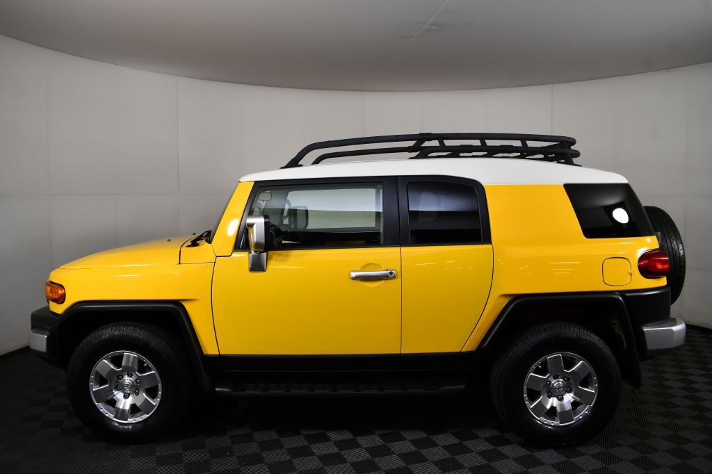 2007 Toyota FJ Cruiser Image 11