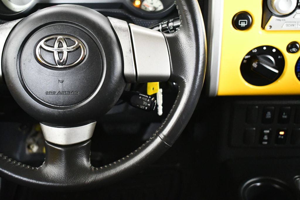 2007 Toyota FJ Cruiser Image 19