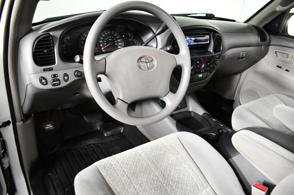 2005 Toyota Tundra Image 15