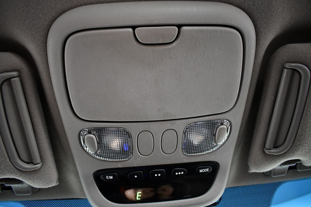 2005 Toyota Tundra Image 23