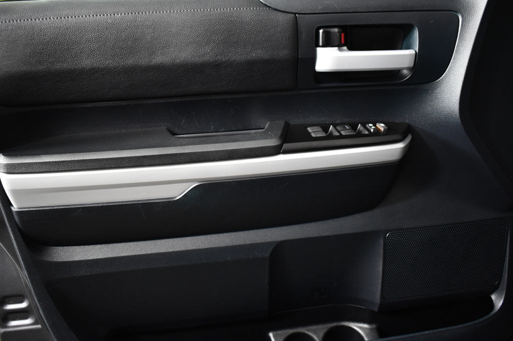 2018 Toyota Tundra Image 22