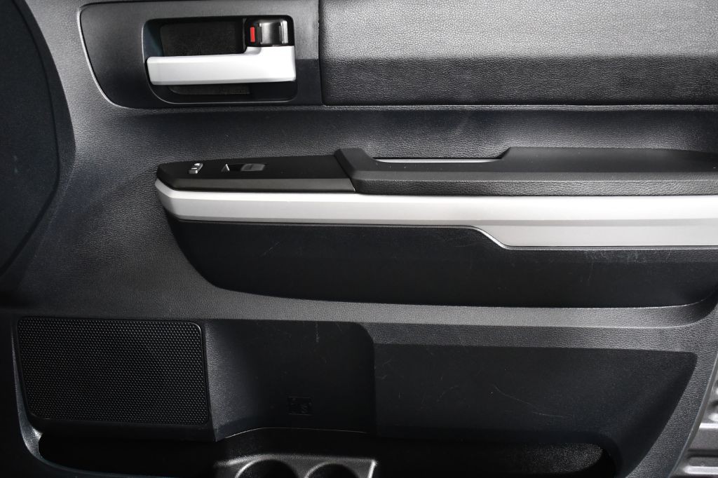 2018 Toyota Tundra Image 37