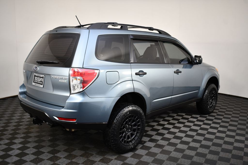 2012 Subaru Forester Image 11