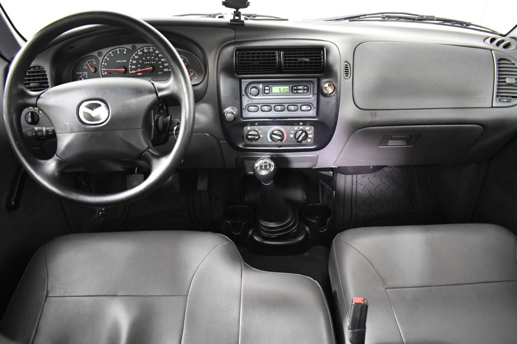 2003 Mazda B-Series Image 15