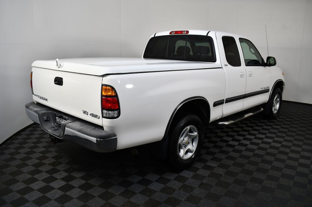 2000 Toyota Tundra Image 10