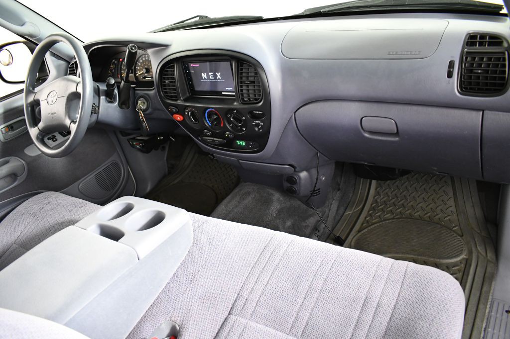 2000 Toyota Tundra Image 19