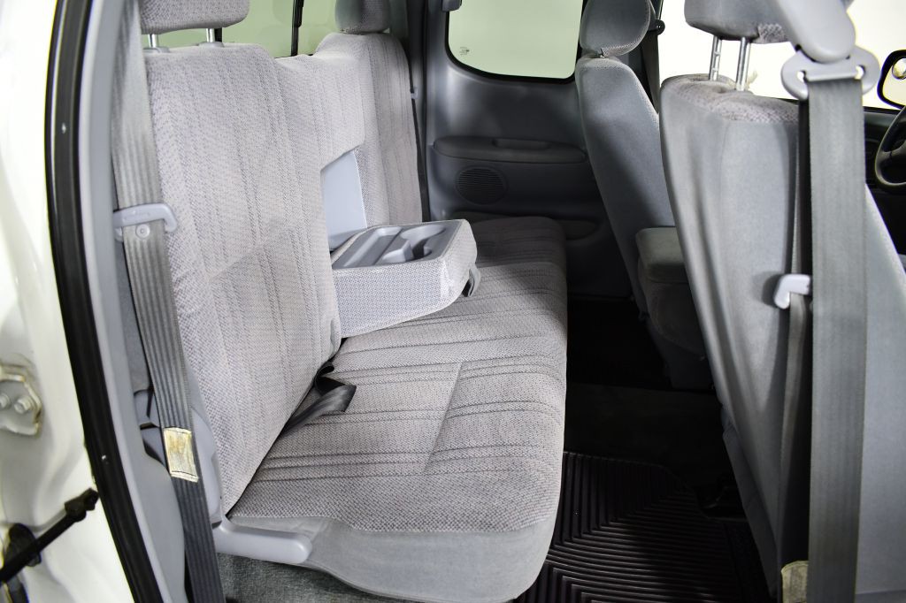 2000 Toyota Tundra Image 20