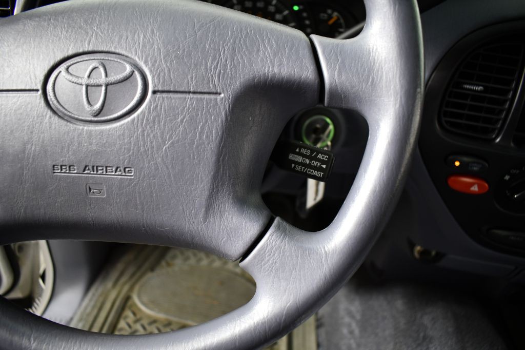 2000 Toyota Tundra Image 24