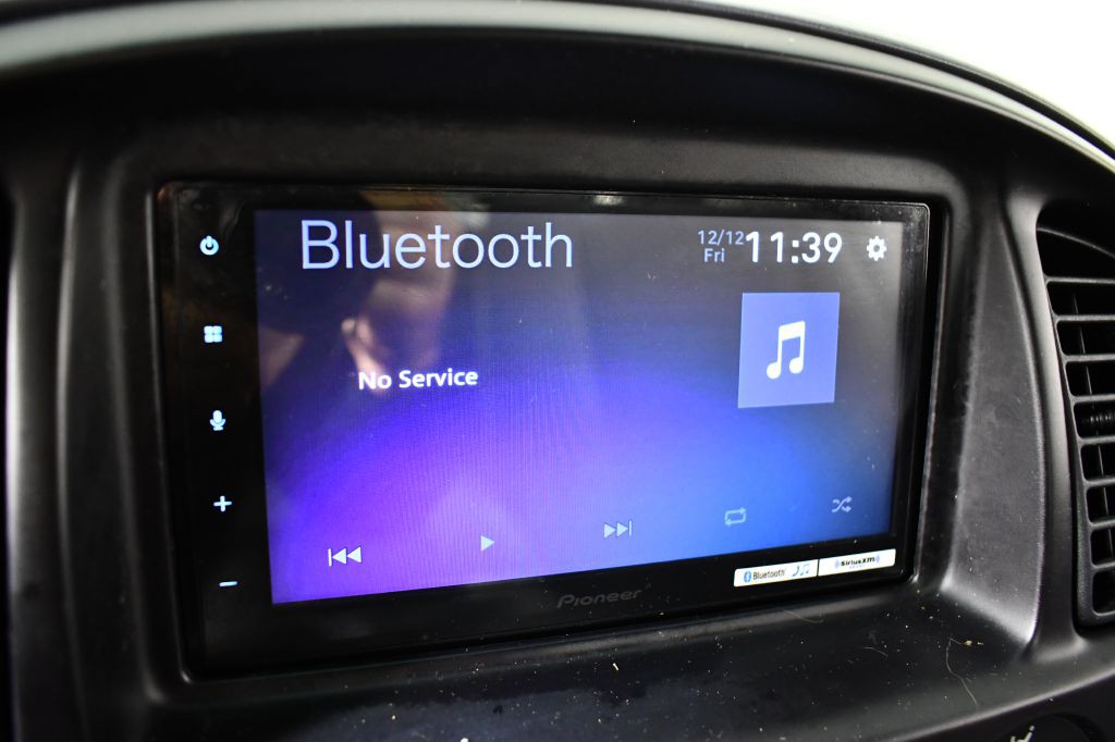 2000 Toyota Tundra Image 28