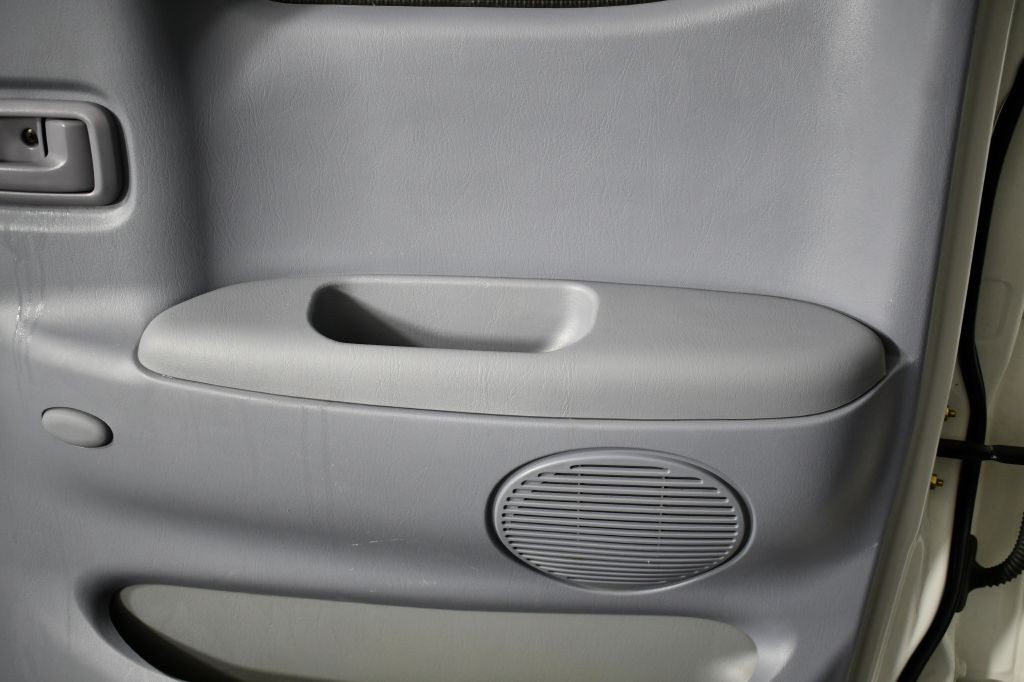 2000 Toyota Tundra Image 35