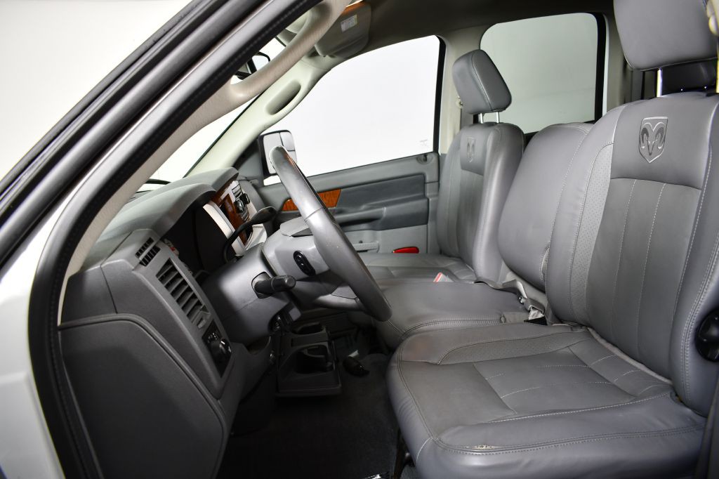 2007 Dodge Ram 3500 Image 16