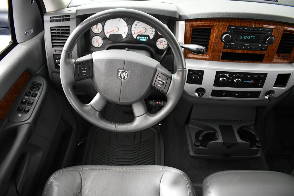2007 Dodge Ram 3500 Image 20