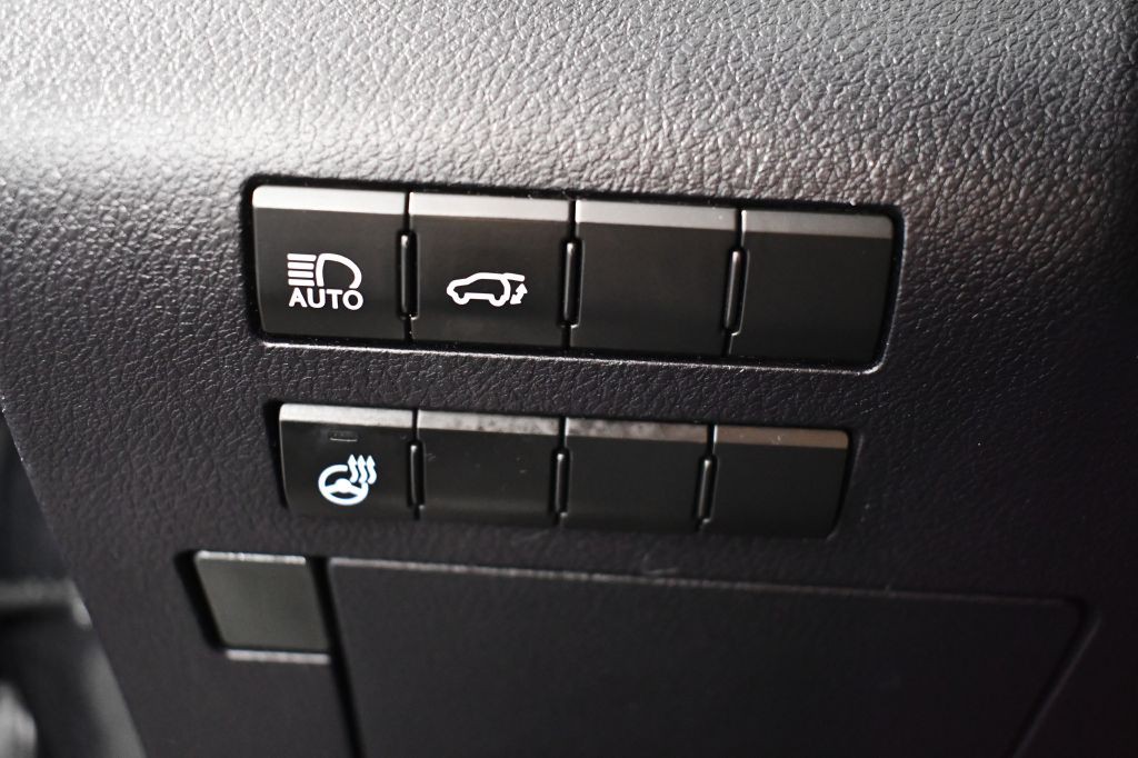 2016 Lexus RX Image 24